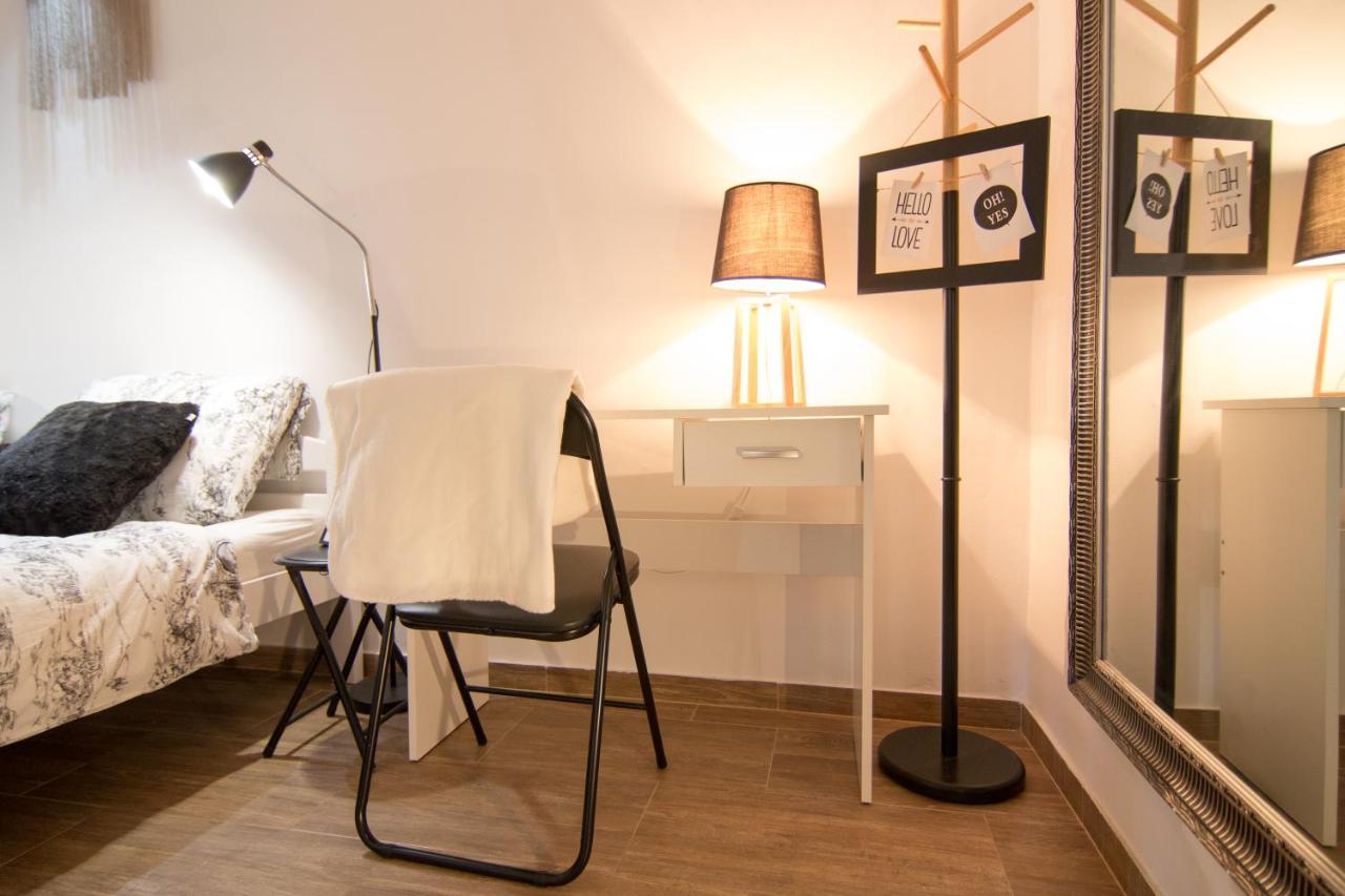 Moet With Garden Apartment Пула Екстериор снимка