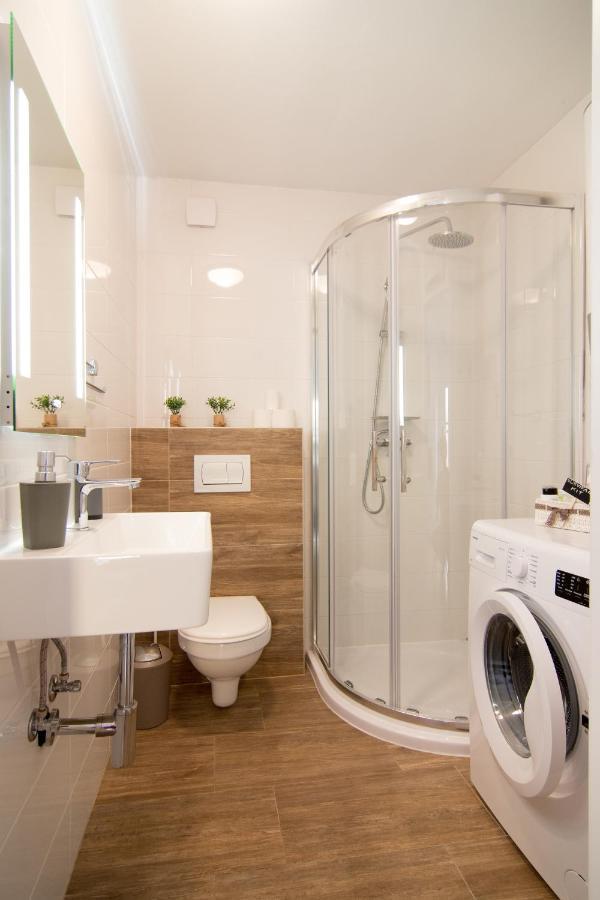 Moet With Garden Apartment Пула Екстериор снимка